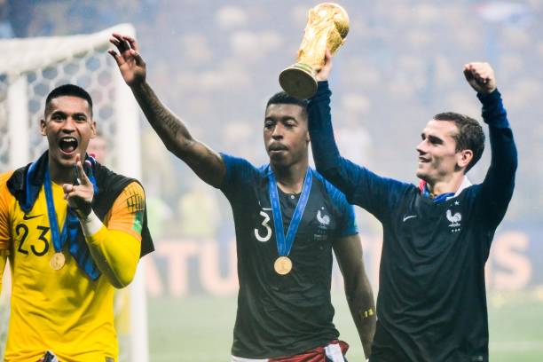 在竞争激烈 在竞争激烈